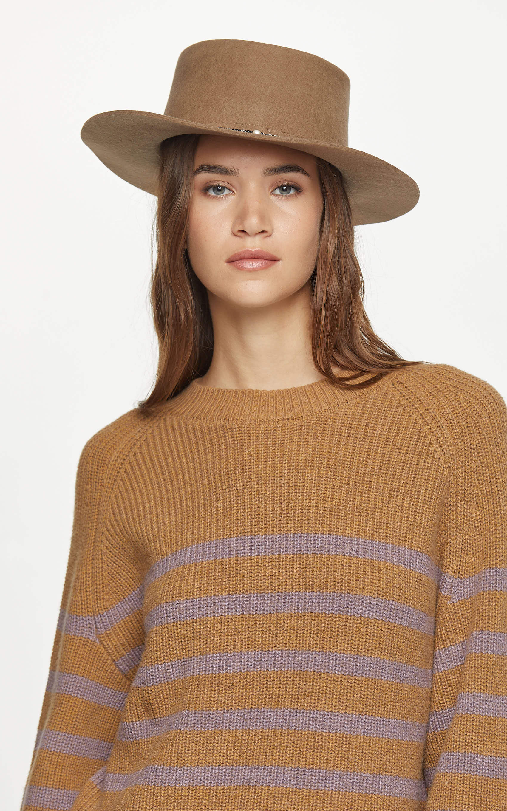 Sweater Camel